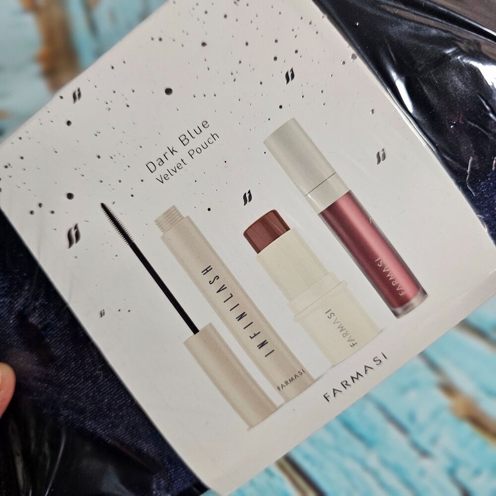Farmasi Makeup Gift Set Dark Blue Velvet Pouch Mascara Bronzer Lip Lacquer NEW